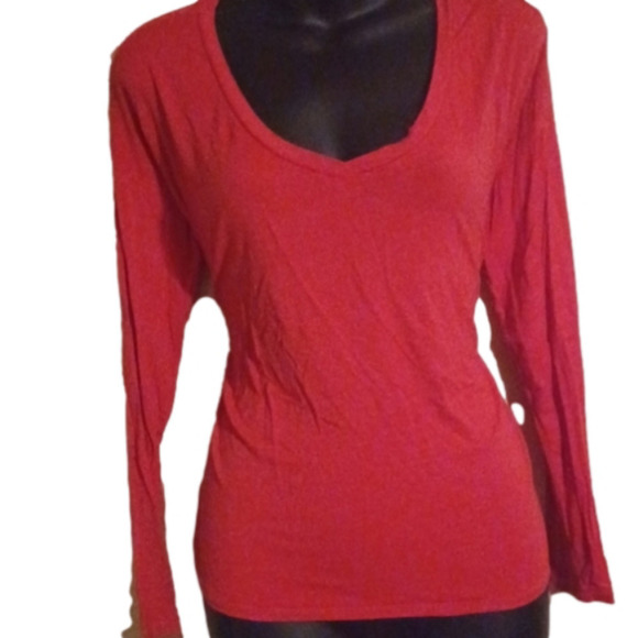 American Eagle red v neck long sleeve top. Size small. Great for Christmas! - Picture 1 of 9
